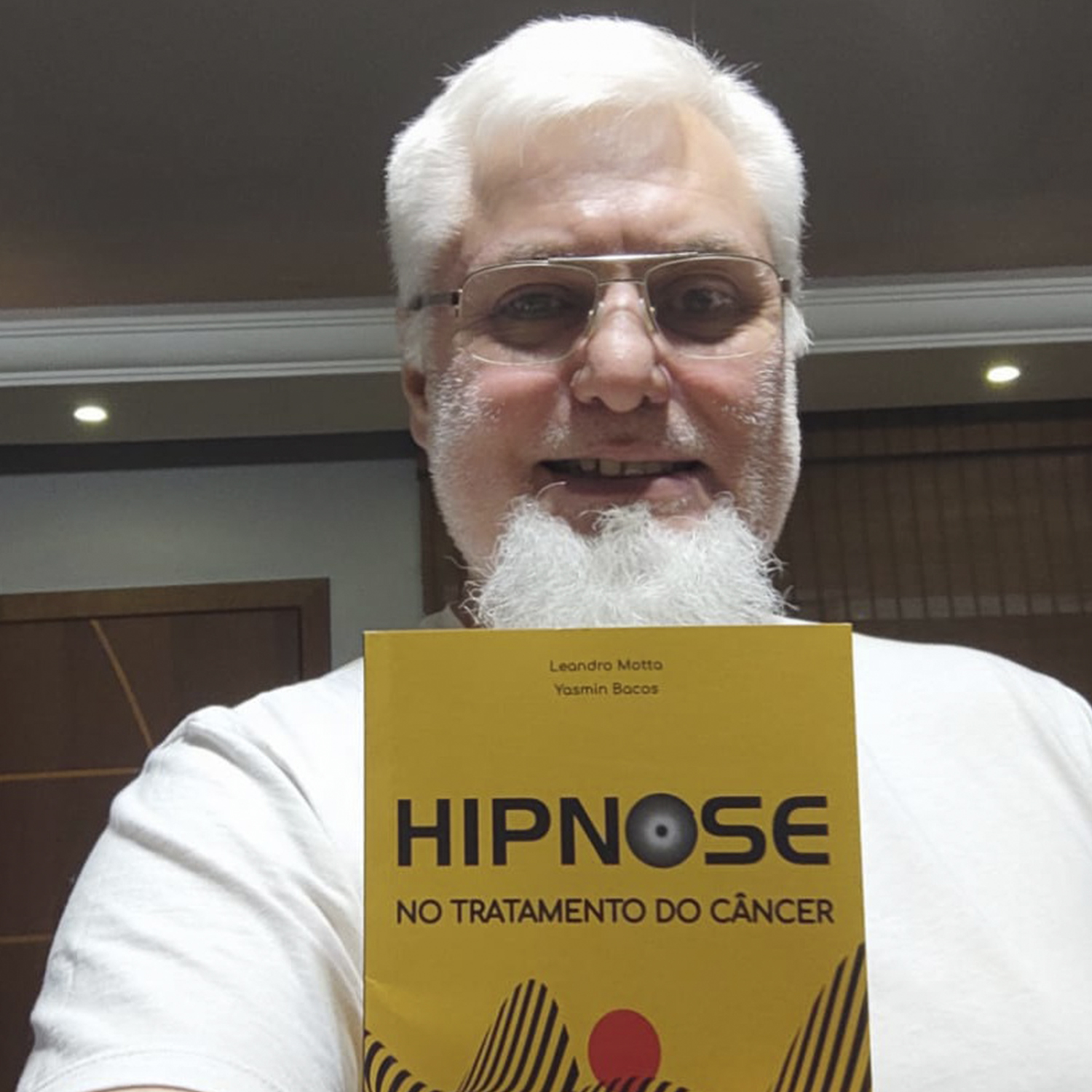 livro hipnose no tratamento do câncer.040